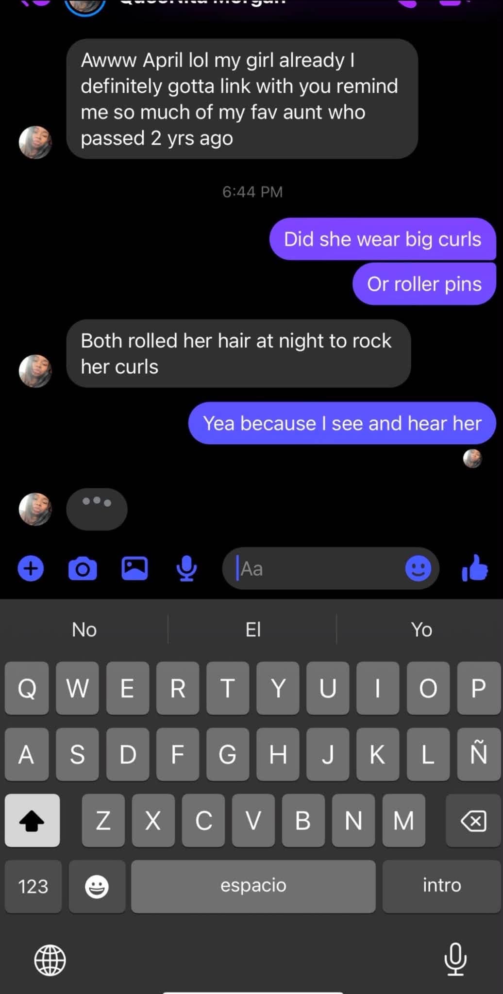 Screenshot of a chat conversation about a deceased aunt's hair habits and spiritual presence.